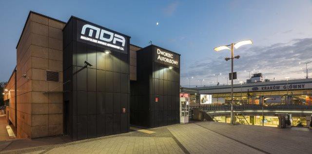 dojazd-z-krakowa-do-auschwitz-autobus