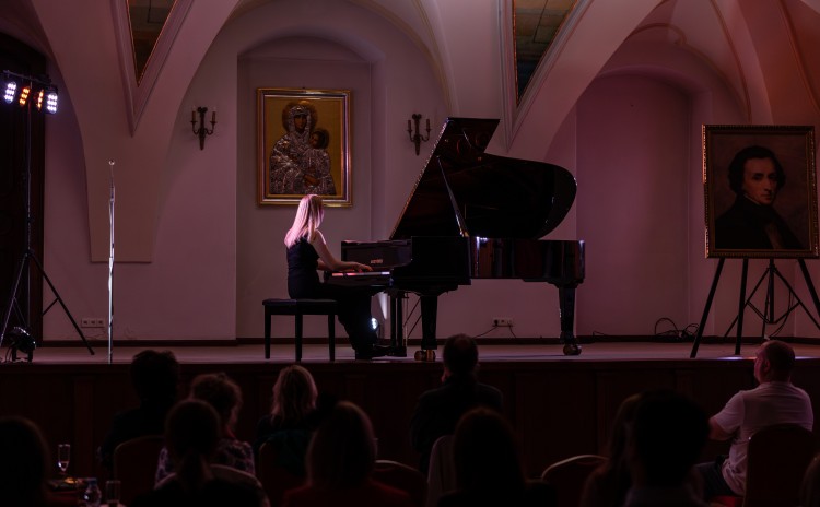 Chopin Piano Concert